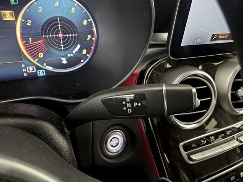 Used 2020 Mercedes-Benz GLC 300 image 16