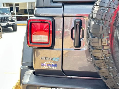Used 2025 Jeep Wrangler Unlimited Sport S 4xe AWD/4WD image 9