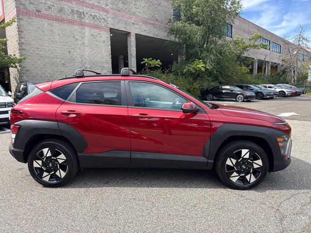 Used 2024 Hyundai Kona SEL AWD/4WD image 13