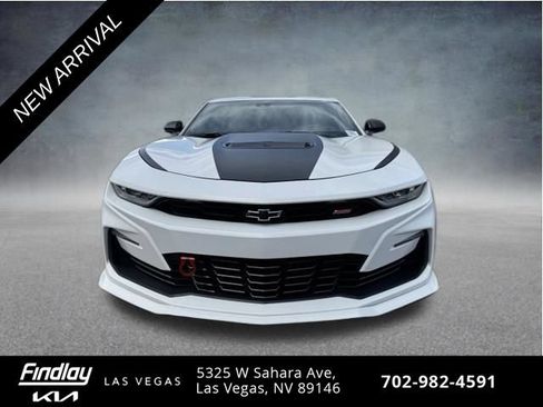 Used 2022 Chevrolet Camaro SS w/ Redline Edition RWD image 3