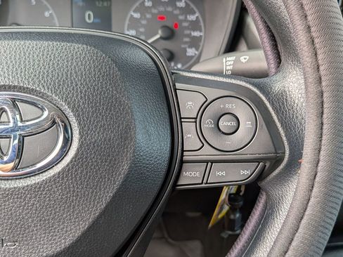 Used 2024 Toyota Corolla LE FWD image 20