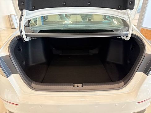 New 2026 Honda Accord Touring image 15