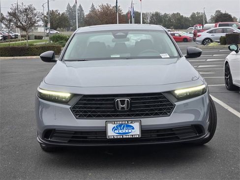 New 2025 Honda Accord SE image 2