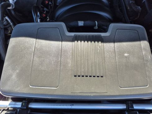 Used 2024 Chevrolet Tahoe LT image 25