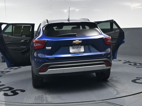 Certified 2024 Chevrolet Trax LT w/ Driver Confidence Package image 26