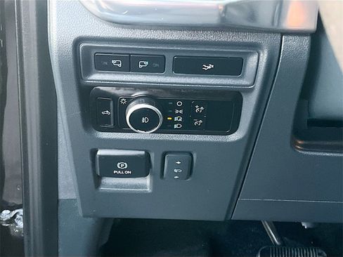 Used 2023 Ford F150 Lariat w/ Equipment Group 502A High image 10