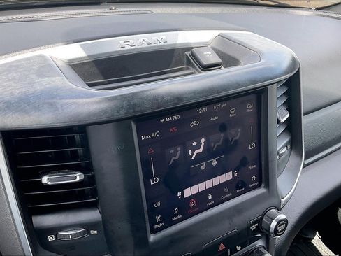 Used 2019 RAM 1500 Big Horn AWD/4WD image 23