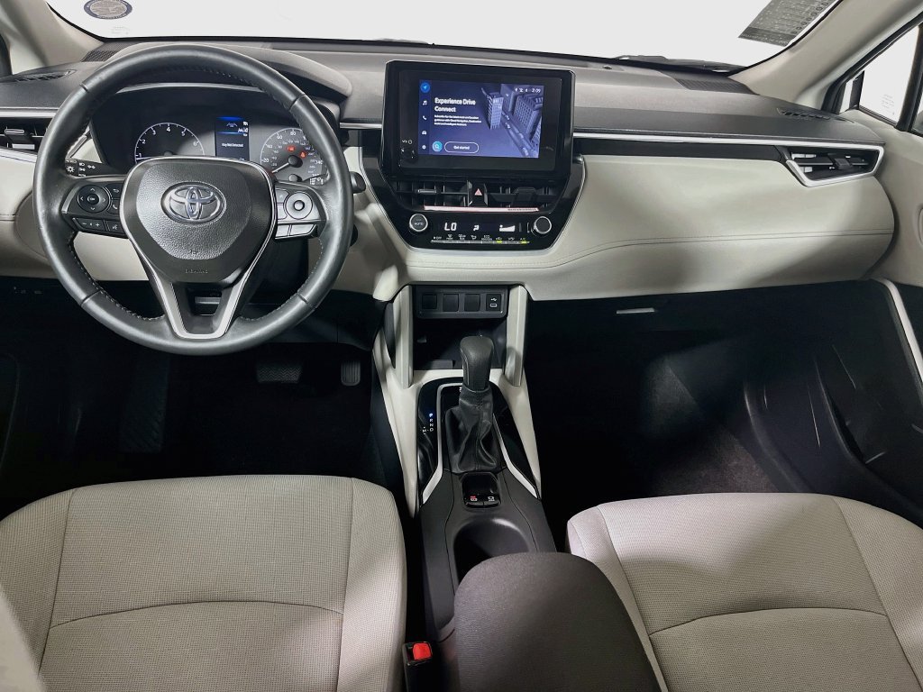 Used 2024 Toyota Corolla Cross LE AWD/4WD image 26