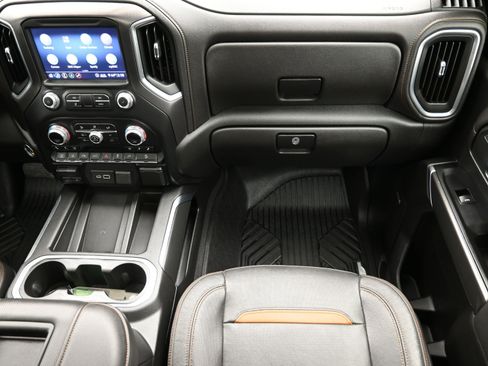 Used 2020 GMC Sierra 2500 AT4 w/ AT4 Premium Package image 40