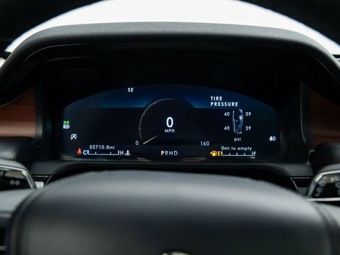 Used 2023 Lincoln Aviator Reserve w/ Equipment Group 201A image 22