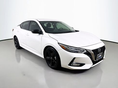 Used 2023 Nissan Sentra SR w/ Electronics Package image 1