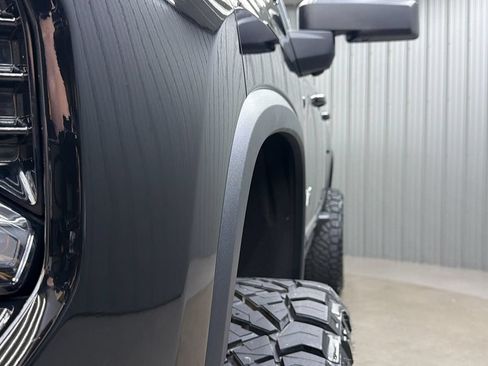 Used 2025 Chevrolet Silverado 2500 High Country w/ Midnight Edition AWD/4WD image 13