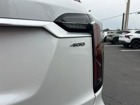 Used 2024 Cadillac XT6 Sport w/ Platinum Package image 18