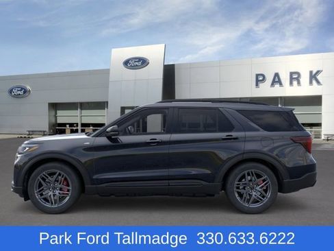 New 2026 Ford Explorer ST-Line AWD/4WD image 3