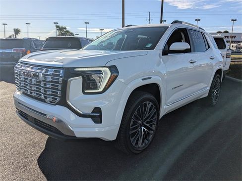 Used 2026 GMC Terrain Denali w/ LPO, Floor Liner Package image 8