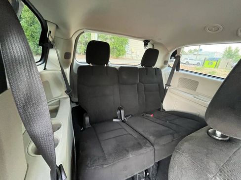 Used 2017 Dodge Grand Caravan SE w/ Power Window Group FWD image 24