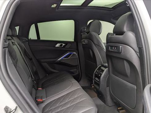 Used 2023 BMW X6 xDrive40i w/ M Sport Package image 18