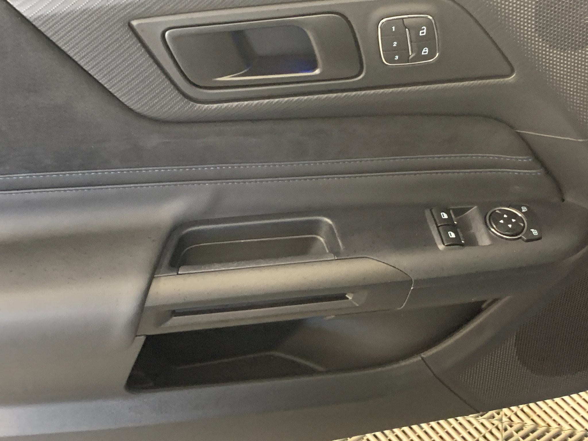 Used 2024 Ford Mustang Dark Horse RWD image 14