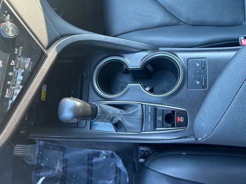 Used 2023 Toyota Camry XSE image 19