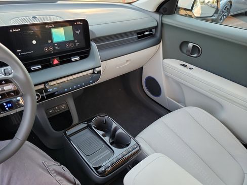 Certified 2025 Hyundai Ioniq 5 Limited image 16