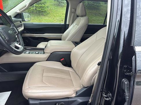 Certified 2024 Ford Expedition Max Limited AWD/4WD image 11