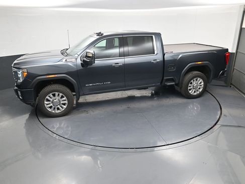 Used 2020 GMC Sierra 2500 Denali w/ Denali Ultimate Package AWD/4WD image 30