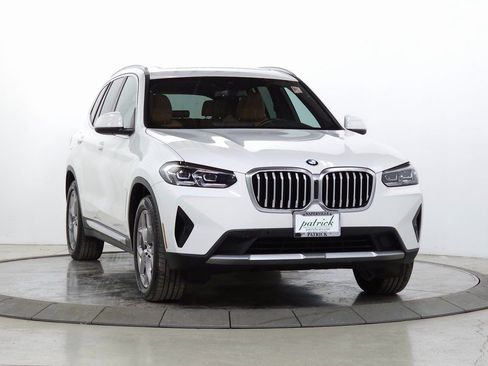 Used 2023 BMW X3 xDrive30i w/ Premium Package image 11
