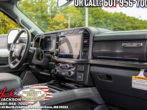 Certified 2024 Ford F250 Lariat w/ Lariat Ultimate Package AWD/4WD image 6