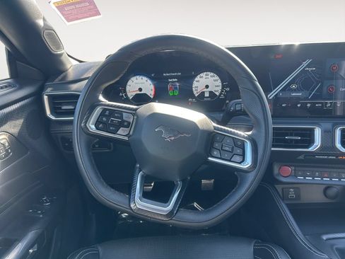 Used 2025 Ford Mustang GT Premium RWD image 14