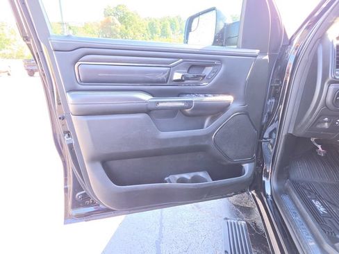 Used 2022 RAM 1500 Limited AWD/4WD image 23