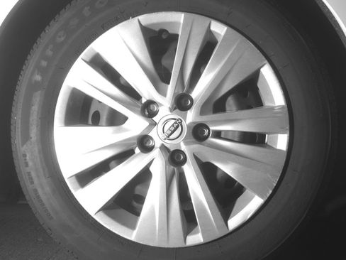 Used 2025 Nissan Sentra S FWD image 13