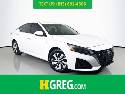 Used 2023 Nissan Altima 2.5 S image 1