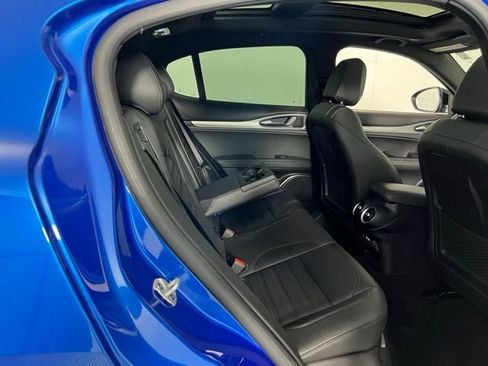Used 2023 Alfa Romeo Stelvio Veloce image 26