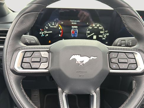 Used 2024 Ford Mustang Premium image 21