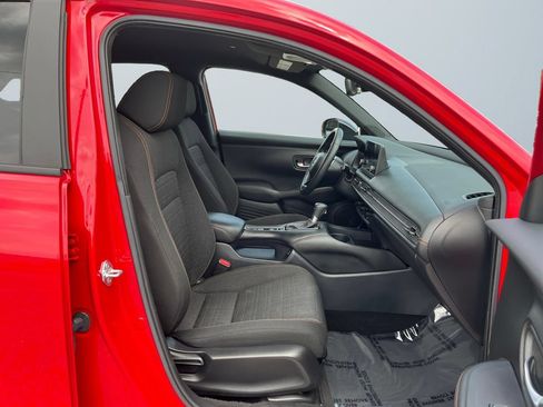 Used 2024 Honda HR-V Sport image 15