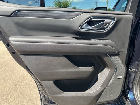 Used 2021 GMC Yukon SLT image 32