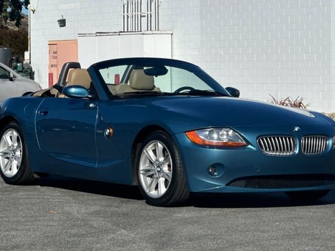 Used 2003 BMW Z4 3.0i image 10