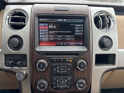 Used 2014 Ford F150 Lariat w/ Equipment Group 502A Luxury image 13