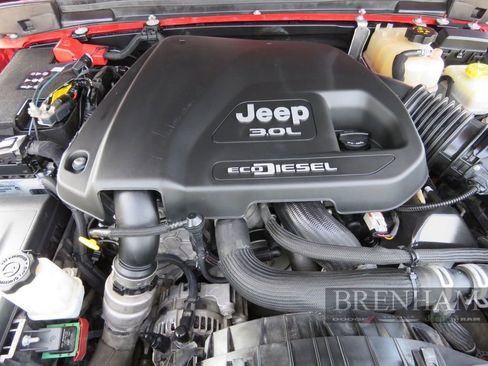 Used 2021 Jeep Wrangler Unlimited Sport image 12