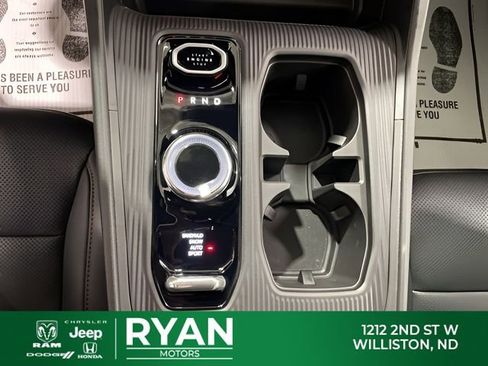 New 2026 Jeep Cherokee Limited AWD/4WD image 39