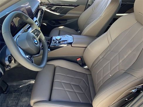 New 2026 BMW 530i w/ Premium Package image 19