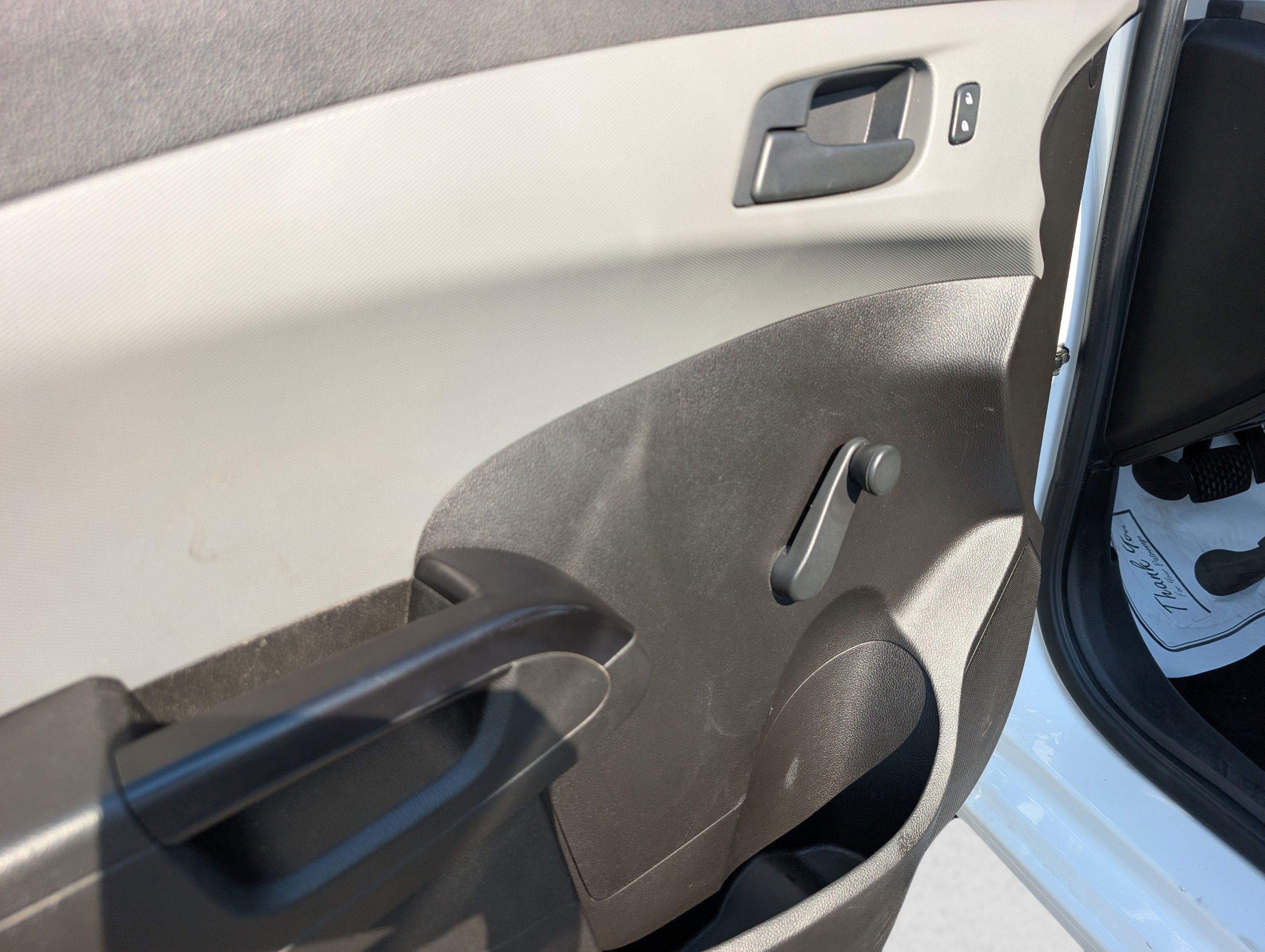 Used 2020 Chevrolet Sonic LT FWD image 9