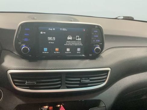 Used 2020 Hyundai Tucson Value w/ Winter Weather Package AWD/4WD image 17