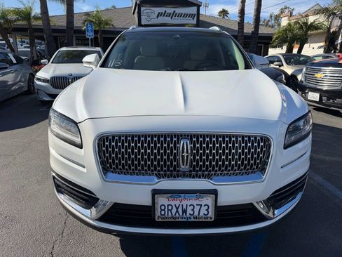 Used 2020 Lincoln Nautilus Reserve image 2