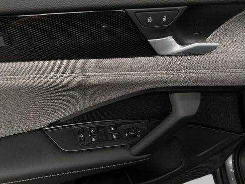 New 2025 Volkswagen Tiguan S image 27