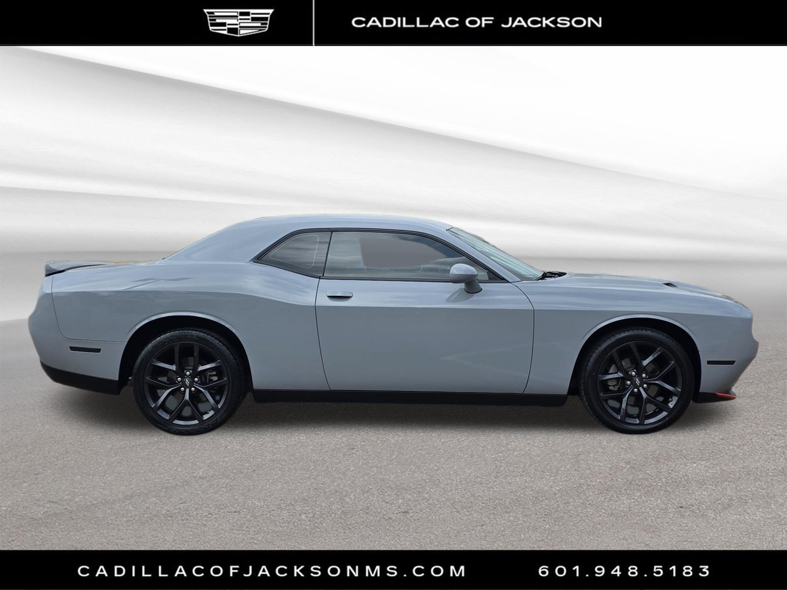 Used 2022 Dodge Challenger SXT w/ Blacktop Package RWD image 4