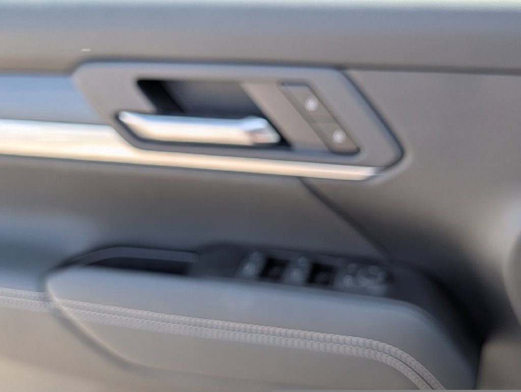 New 2027 GMC Terrain Elevation w/ Technology Package II FWD image 23