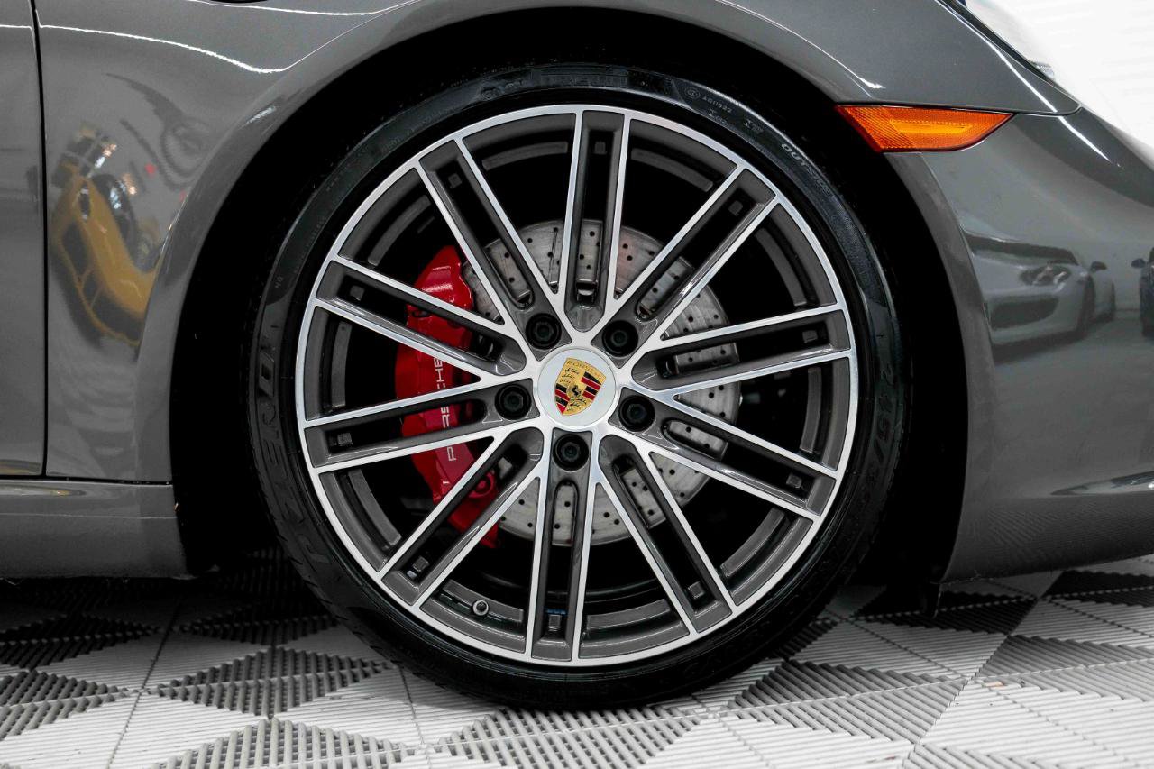 Used 2018 Porsche 911 Carrera S RWD image 38