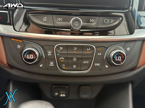 Used 2021 Chevrolet Traverse High Country AWD/4WD image 37