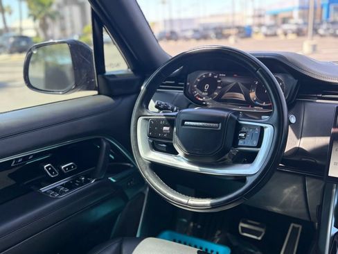 Used 2023 Land Rover Range Rover SE AWD/4WD image 12